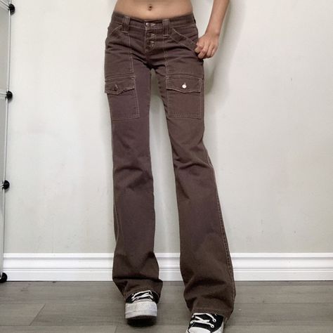 Jeans Marron, Aesthetics Vintage, Jeans Grunge, Low Waist Pants, Brown Jeans, Low Waist Jeans, Low Rise Flare Jeans, Jean Large, Retro Streetwear