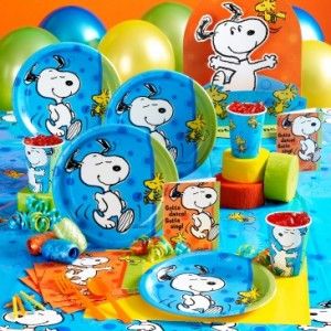 Snoopy Party Snoopy Birthday Decorations, Peanuts Gang Birthday Party, Snoopy Decorations, Charlie Brown Birthday Party, Peanuts Birthday Party, Snoopy Birthday Party, Snoopy Baby Shower, Charlie Brown Party, Charlie Brown Y Snoopy