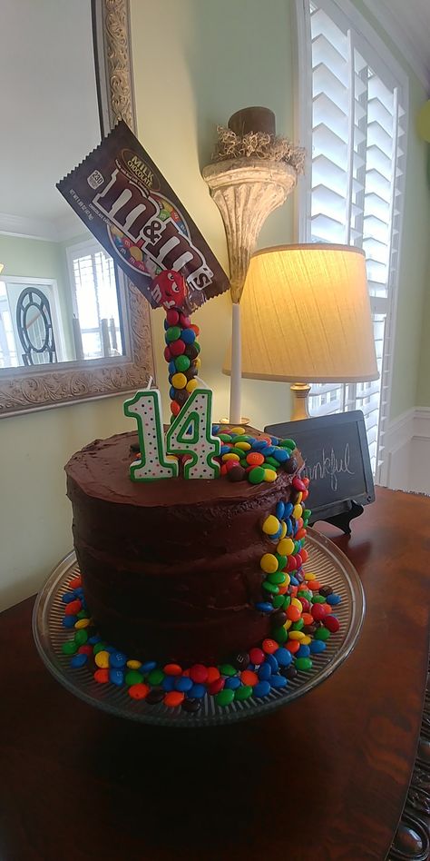 Birthday Cake For 17th Birthday Boy, Birthday Cakes For 11 Year Boys, Birthday Cake 14th Boy, Birthday Cake 13 Boy, Cake For 11th Birthday Boy, Birthday Cake Teen Boy, Boys 14th Birthday Ideas, Teen Boy Birthday Decorations, 11 Birthday Cake Boy