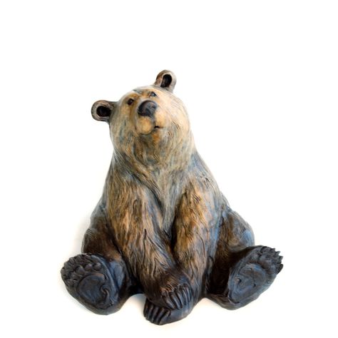 Chainsaw Art, Clay Bear, Chainsaw Carvings, Wooden Things, Pottery Animals, Bear Sculptures, Bear Carving, Chainsaw Carving, Bear Figurine