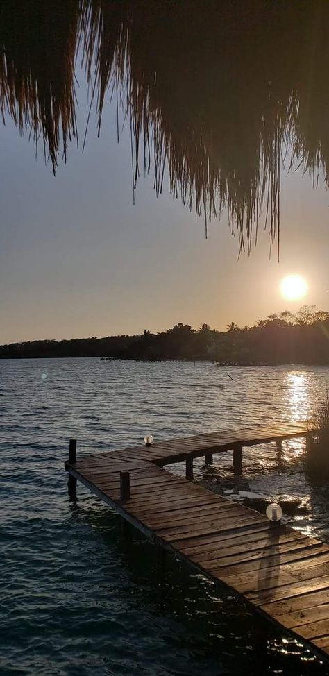 Laguna de Bacalar Quintana Roo  #bacalar #mexico #yucatan #quintanaroo #vacation #travel #mexicotravel #visitmexico Bacalar Quintana Roo, Quintana Roo Mexico, Sweet Water, Summer Poses, Yucatan Mexico, Travel Mexico, Summer Vacations, Cancun Mexico, Quintana Roo