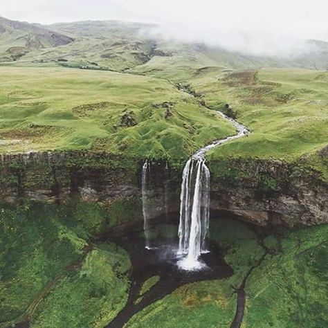 Quiet Mind, Green Sky, Creative Artwork, Iceland Travel, Sky Clouds, Reykjavik, Places Around The World, Film Camera, Nature Travel