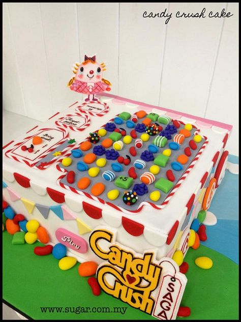 Candy Crush Cake, Candy Crush Party, Candy Crush Cakes, Crush Cake, Incredible Cakes, Candy Crush Saga, Crazy Cakes, Cake Boss, Novelty Cakes