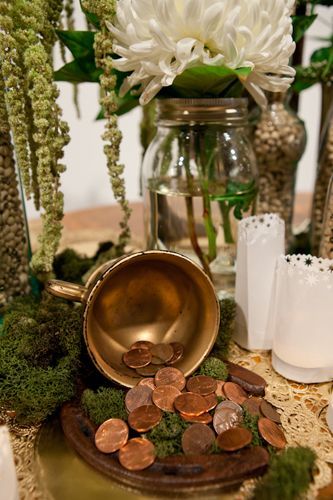 Elegant Irish Wedding, Table Dressing Ideas, Irish Theme Party, March Decor, Ireland Party, Sant Patrick, Home Showroom, St Patricks Decorations, Irish Theme