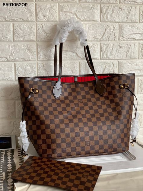 Louis Vuitton lv neverfull mm shopping carry bag original leather version damier ebene with red interior Neverfull Louis Vuitton, Lv Tote, Lv Neverfull Mm, Sac Louis Vuitton, Authentic Louis Vuitton Bags, Lv Neverfull, Outfit Invierno, Louis Vuitton Totes, Fashion Tote Bag