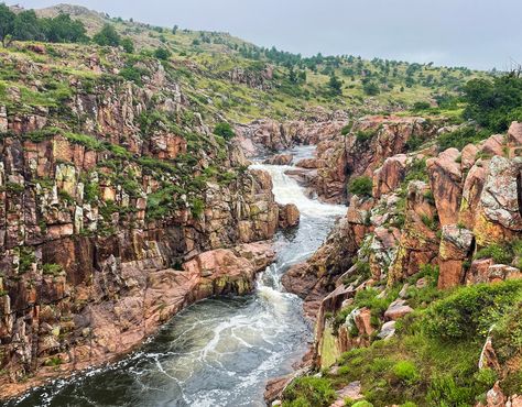 Wichita Mountains Oklahoma, Flat Landscape, Wichita Mountains, Colorado National Monument, Kings Canyon National Park, Texas City, Out Of Nowhere, Kings Canyon, Great Plains