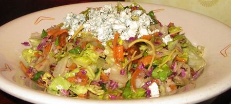 Outback Steakhouse Chopped Blue Cheese Salad Recipe » Chef Pablo's RecipesChef Pablo's Recipes Outback Salad, Blue Cheese Salad Recipes, Salad And Dressing, Red Cabbage Salad, Blue Cheese Salad, Chopped Salad Recipes, Favorite Salad, Pecan Salad, Outback Steakhouse