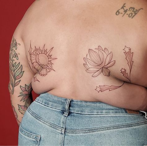 Woman Tattoo Placement Ideas, Women Tattoo Placement, Plus Size Tattoos, Types Of Tattoos, Size Aesthetic, Tattoo Over Scar, M Tattoos, Goth Tattoo, Small Tats