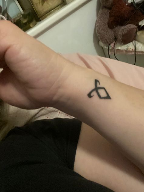 Angelic Rune, Kitten Tattoo, Hunter Tattoo, Bookish Tattoos, Rune Tattoo, Movie Tattoo, Planet Tattoos, Stylist Tattoos, Small Hand Tattoos