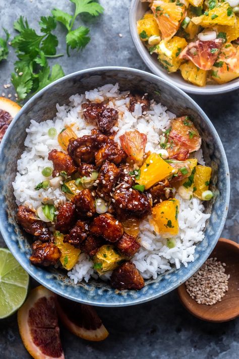 This Korean BBQ inspired tempeh recipe is the perfect vegan weeknight dinner, with crispy pan fried tempeh crumbles and a sweet and sticky homemade BBQ sauce. Served over warm rice with a fresh citrus salad for an easy, flavor packed meal in under 30 minutes. Vegan Korean Bbq, Tempeh Salad, Fried Tempeh, Bbq Tempeh, Tempeh Recipes, Citrus Salad, Savory Dishes, Bbq Sauce Homemade, Homemade Bbq