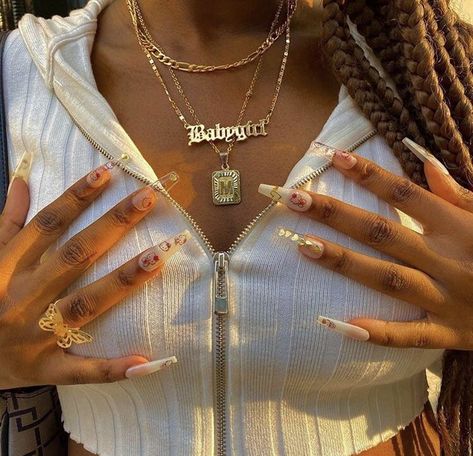 Pinterest: @TRUUBEAUTYS💧#pinterestTruubeautys . Jewelry Accessories Ideas, Dope Jewelry, Girly Accessories, Stacked Jewelry, Jewelry Lookbook, Girly Jewelry, Jewelry Inspo, Pretty Jewellery, Piercing Jewelry