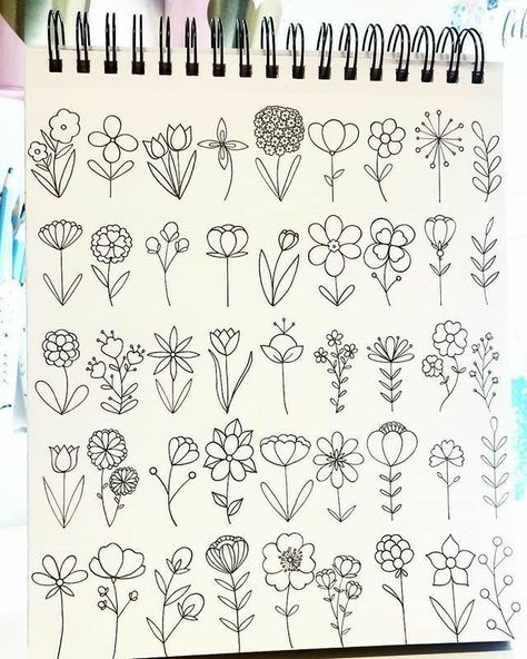 Drawing Sites, Sketch Note, Doodle Art Flowers, Drawing Flowers, Instagram Image, Pola Sulam, Flowers Beautiful, A Notebook, Flower Doodles