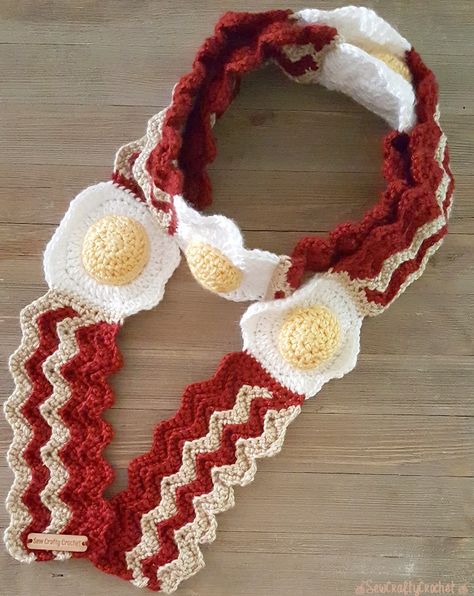 Crochet Bacon And Eggs Scarf Pattern, Fun Crochet Scarf, Bacon Crochet, Kitsch Crochet, Kimmy Gibbler, Animal Scarves, Wakey Wakey, Crochet Scarfs, Bacon Eggs