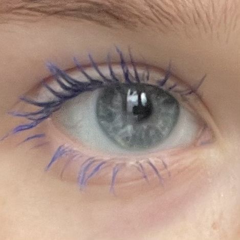 Dark Blue Mascara, Blue Mascara Blue Eyes, Pink Mascara, Blue Mascara, Grey Eyes, Film Reel, Make Up Inspo, Gray Eyes, Art Sketchbook