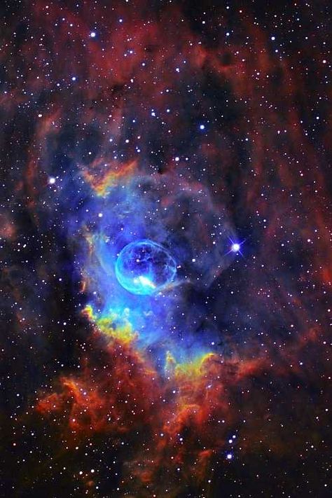 The Bubble Nebula NGC 7635 Bubble Nebula, Art Spatial, Tapeta Galaxie, Space Photos, Space Images, Hubble Space, Space Pictures, Galaxies Stars, Hubble Space Telescope