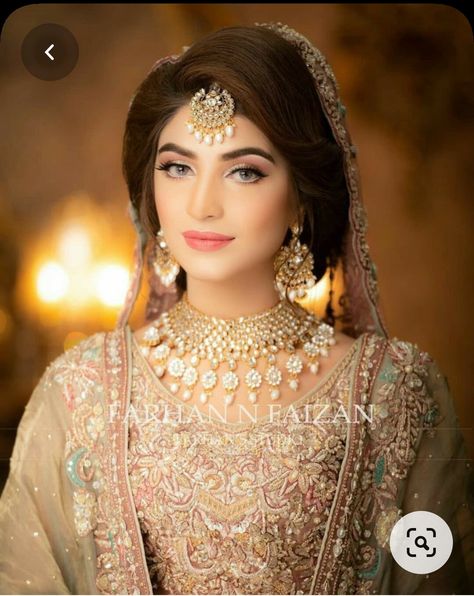 Portfolio Moodboard, Photoshoot Portfolio, Pakistani Bridal Hairstyles, Hairstyles Asian, Pakistan Bridal, Kinza Hashmi, Bridal Mehndi Dresses, Indian Wedding Gowns, Bridal Jewellery Inspiration