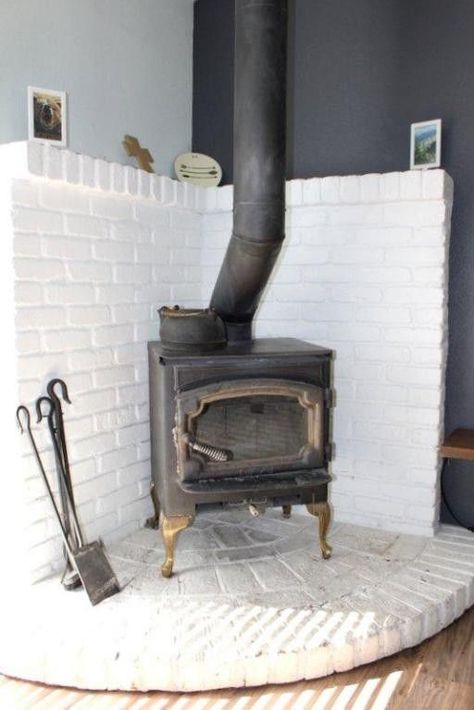 Wood Stove Decor, Wood Burning Stove Corner, Corner Wood Stove, Wood Stove Surround, Woodburning Stove Fireplace, Corner Stove, Stove Decor, Wood Stove Hearth, Wood Stove Wall