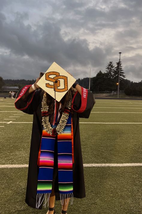 Graduation Cap ideas, Oregon State UNiversity Grad cap, aesthetic, graduation pics, grad fit, Grad Cap Aesthetic, Cap Aesthetic, Grad Cap Ideas, Graduation Cap Ideas, Graduation Pics, Oregon State University, Cap Ideas, Grad Cap, Oregon State