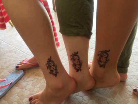 Sister tattoos-three peas in a pod Three Peas In A Pod Tattoo, 3 Peas In A Pod Tattoo, Trio Tattoo Ideas Family, Peas In A Pod Tattoo, Trio Tatoos, Three Person Tattoo, Trio Tattoos, Sister Tattoo Designs, Sister Tattoo