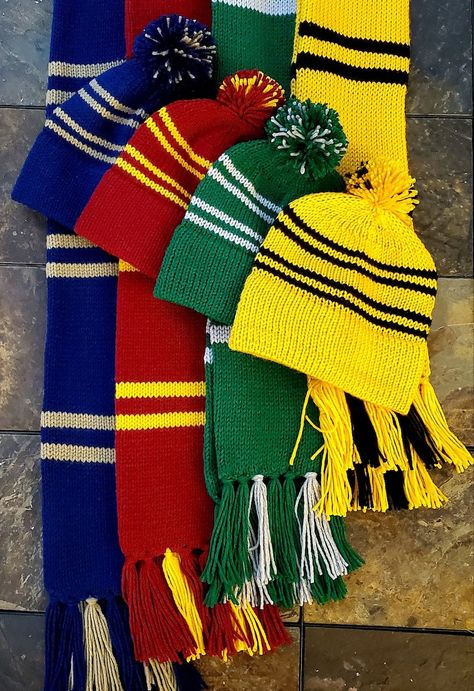 Slytherin Scarf, Harry Potter Knit, Loom Scarf, Ravenclaw Slytherin, Harry Potter Crochet, Crocheted Jellyfish, Harry Potter Scarf, Harry Potter Cosplay, Circular Knitting Machine