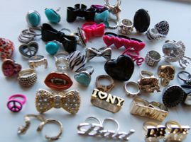 ring heaven 2000s Rings, Swag Style, Put A Ring On It, Cute Rings, Love Ring, Ring Collections, Ring Ring, Accessories Rings, Luxury Jewelry