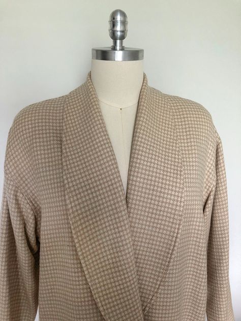 Shawl Collar Pattern Sewing, Shawl Collar Pattern, Shawl Collar Jacket, Shawl Collar Coat, Shawl Collar Sweater, Threads Magazine, Summer Shawl, Clothing Upcycle, Garment Pattern