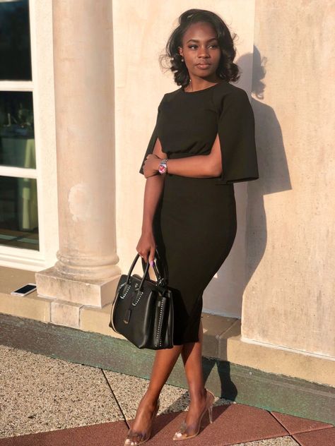 Black Official Dresses, Black Gowns For Lawyers, Business Dresses Classy Professional, Official Outfits For Women Dress, Professional Black Women, Corporate Gowns, Stylish Business Outfits, Lawyer Fashion, Fashionable Work Outfit