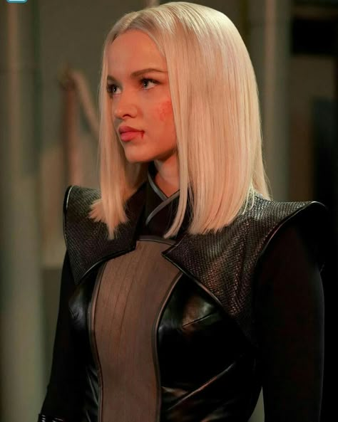 dove cameron as ruby hale, on marvel's agents of SHIELD 2018 Shannon Taylor, Dove Cameron Style, Marvel Agents Of Shield, Women Gathering, Johnnie Guilbert, Hair Shades, Agents Of Shield, Florence Pugh, Badass Women