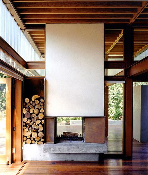 Shim Sutcliffe architects Shim Sutcliffe, Design Interior Modern, Two Sided Fireplace, Architecture Renovation, Double Sided Fireplace, Casa Country, Wooden Floors, Home Fireplace, Interior Modern