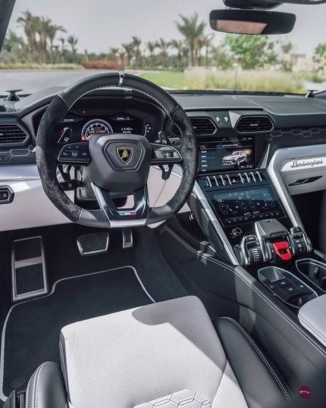 Urus Interior, Lamborghini Urus Interior, Lamborghini Interior, White Lamborghini, Aventador Lamborghini, Luxury Boat, Inside Car, Luxury Car Brands, Range Rovers