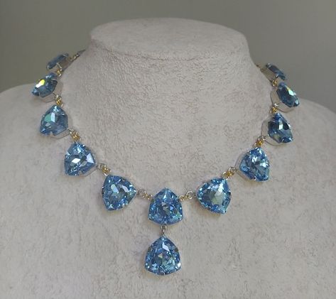 Blue Pendant Necklace, Light Blue Sapphire, Light Sapphire, Bride Jewelry, Jewellery Marketing, Mother Of Bride, Anna Wintour, Blue Pendant, Crystal Light