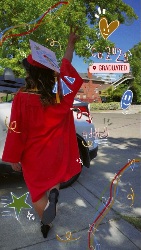 Graduated Instagram Story, Graduation Post Ideas Instagram Story, Grad Story Instagram, Graduation Insta Post, Graduation Templates Instagram, Prom Insta Story Ideas, Graduation Countdown Ideas Instagram, Graduation Posts Instagram, Graduation Ig Story Ideas