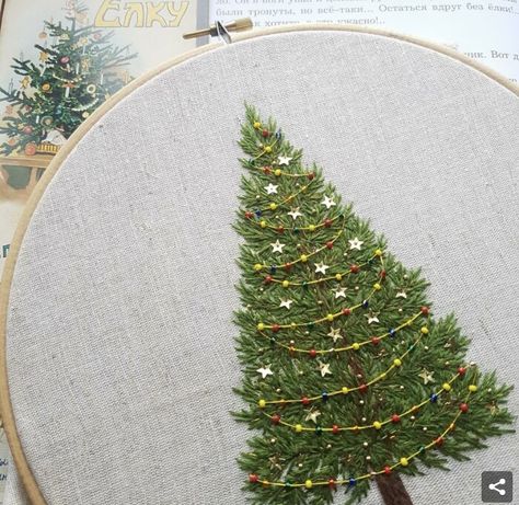 Christmas Tree Embroidery, Christmas Embroidery Patterns, Christmas Embroidery Designs, Embroidery Christmas, Embroidery Stitches Tutorial, Pola Sulam, Navidad Diy, Big Tree, Sewing Embroidery Designs