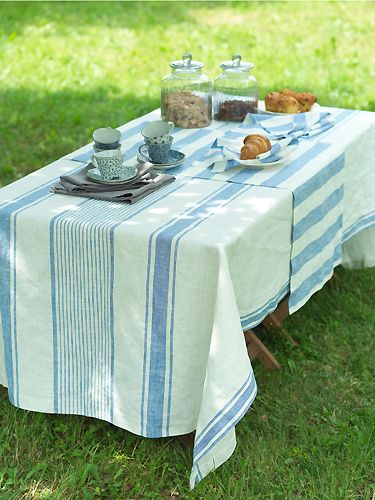 Blue Linen Tablecloth Tuscany Tuscan Table, Blue Picnic, Pure Linen Bedding, Antique Table Lamps, Pistachio Color, Picnic Tablecloth, Elegant Tablecloth, Linen Bath Towels, Provence Style