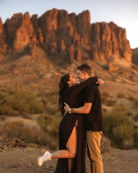 My favorite thing about the desert?! That light. It moves from bright and warm to vibrant and golden and just brings out so many amazing textures and tones. I’m pretty blessed to capture some of the most wonderful mamas in the most beautiful places ✨♥️ . . . Arizona Maternity Photographer | Maternity Photographer | Mesa Arizona Photographer #arizonaphotographer #arizonafamilyphotographer #arizonacouplesphotographer #arizonaportraitphotographer #arizonaseniorphotographer #gilbertphotographer... Mountain Photoshoot, Sunset Desert, Desert Photoshoot, Desert Mountains, Mesa Arizona, Arizona Photographer, Desert Sunset, Textures And Tones, Senior Photographers