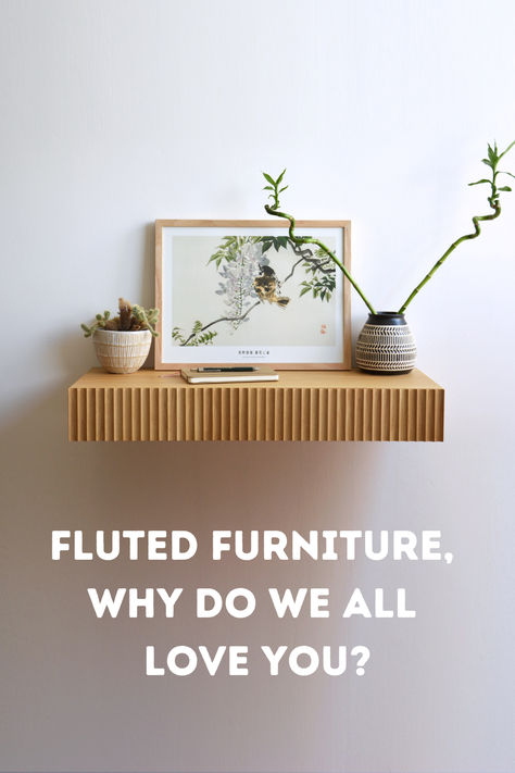 If you are interested in interior design or furniture, it is 100% that you have already seen fluted furniture, and there is a pretty high chance that you even have some kind of fluted surfaces in your own home, too. It seems we all love fluted furniture, but how has it got its viral popularity? The answer lies in several reasons. Learn more in our article, focusing on fluted furniture, its origin and its special aesthetic. Reeded Furniture, Fluted Bench, Fluted Furniture, Special Aesthetic, Japandi Interior, Home Library Design, Primary Bedroom, Library Design, Home Library