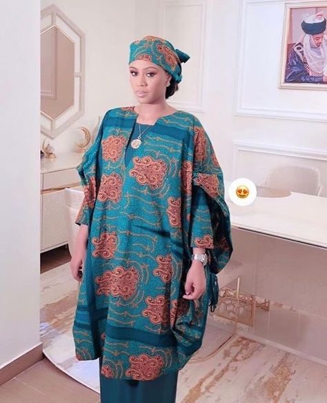 Bubu For Wedding Guest, Hausa Ankara Styles For Ladies, Hausa Styles For Women, Wedding Outfits For Guest, Atampa Styles, Women Kaftan Styles, Latest Kaftan Styles, Casual Interview Outfits Women, Hausa Ankara Gown Styles