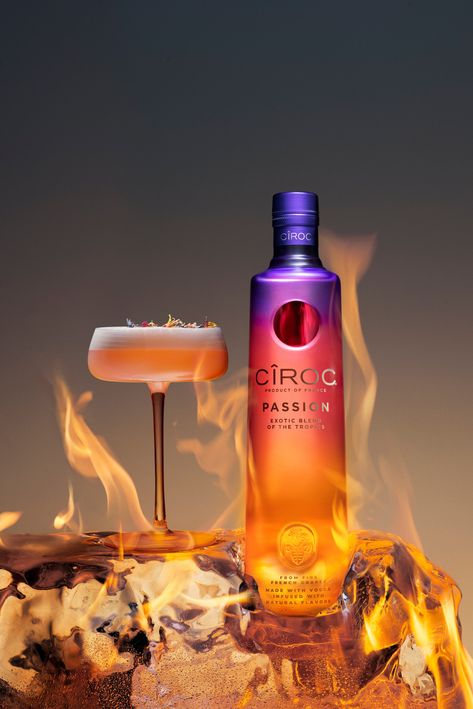 Ciroc Vodka Aesthetic, Passion Ciroc Drinks, Vodka Bottle Aesthetic, Ciroc Passion, Ciroc Drinks, Pink Vodka, Gin And Soda, Ciroc Vodka, Martinis Drinks