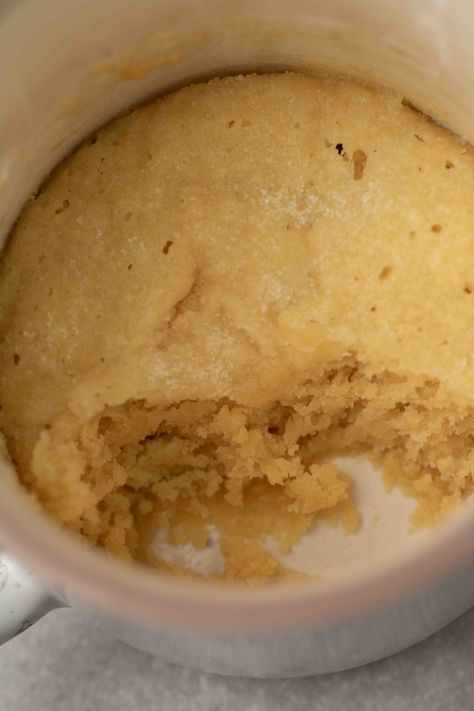 Lemon Mug Cake Microwave, Sugar Cookie Mug Cake, Microwave Sugar Cookie, Sugar Cookie In A Mug, Cookie In A Mug Recipe, Mug Sugar Cookie, Desserts For One, Mug Cookie Recipes, Mug Dessert Recipes