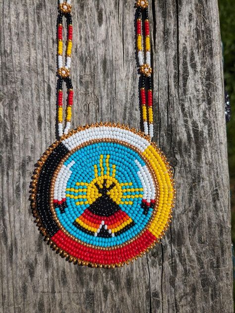 Beaded Medallion Native American, Beaded Medallion, Jingle Dress, Diy Jewelry Making Tutorials, Deer Hide, Bead Loom Designs, Loom Designs, Painting Stencils, Native Crafts