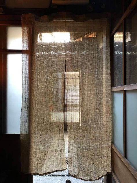 âncora — mood / shokunin.com/ Japan Interior, Japanese Curtains, Studio Living, Curtain Designs, Sheer Curtains, Simple Living, Space Design, House Inspiration, Best Products