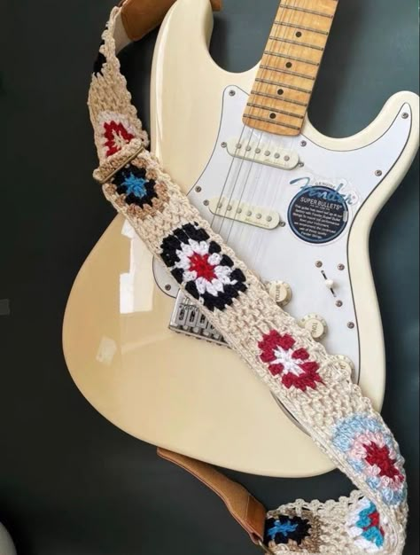 Handmade Guitar Strap, Small Drawstring Bag, Fine Embroidery, Handmade Guitar, 1 Year Anniversary Gifts, Guitar Straps, Crochet Inspo, Guitar Stuff, 자수 디자인