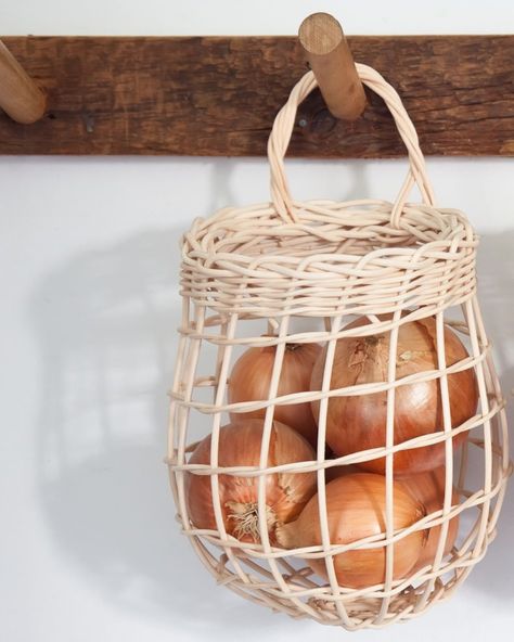 Cultured West on Instagram: “Add some fun and personality back into your home organizing and wall décor with these multi-purpose hanging baskets. The perfect addition…” Produce Basket, Wall Basket Storage, Onion Storage, Produce Baskets, Willow Weaving, Kitchen Decor Apartment, Home Organizing, Lamb Decorations, Flower Pot Holder