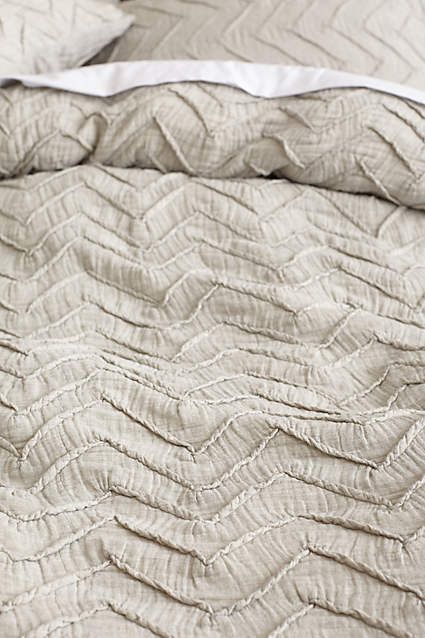 Textured Chevron Duvet - anthropologie.com Bedcover Ideas, Bedding Layers, Pretty Duvet Covers, Duvet Covers Urban Outfitters, Anthropologie Bedding, Textured Duvet, Board Pictures, Top Beds, Leather Headboard