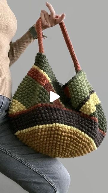 Crochet Winter Bag, Lemon Punch, Winter Bags, Crochet Winter, Bag Tutorial, Moss Green, Crochet Ideas, Language English, Etsy Account