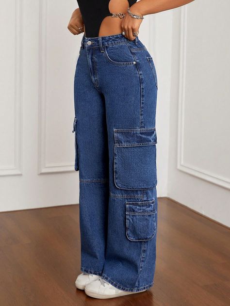 Blue Cargo Pants Outfit, Outfits Azul, Jeans Trousers Women, Trousers Women Casual, Casual Outfit Summer, Fancy Gown, Outfits Bonitos, Summer Outfits Casual, Cargo Outfit