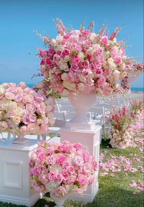 Pink Wedding Ceremony, Dream Wedding Venues, The Best Day, Pink Wedding, Wedding Theme, Wedding Ceremony, Floral Wreath, Wedding Venues, Dream Wedding