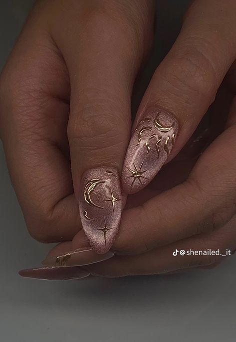 Russian Nails Design, Russian Nails, Hello Nails, Hippie Nails, Her Nails, Casual Nails, Simple Acrylic Nails, Cute Gel Nails, Cat Eye Nails