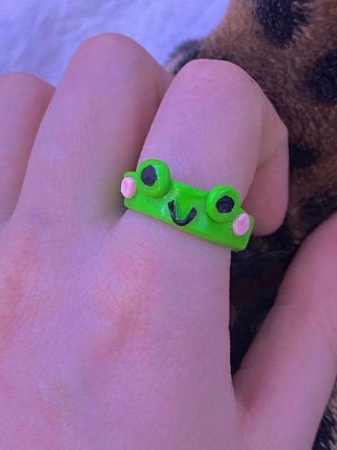 Fimo Ring, Frog Pictures, Clay Rings, Indie Jewelry, Tanah Liat, Frog Art, Ceramics Pottery Art, Cute Clay, Clay Art Projects