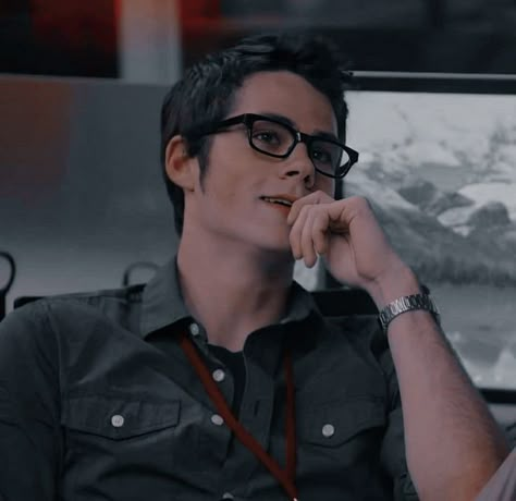 Dylan O'brien The Internship, Dylan O Brien The Internship, Dylan O'brien Stuart, The Internship Stuart, Stuart Twombly, Evan Sanders, The Internship, Twitter Aesthetic, Dylan O Brien Cute